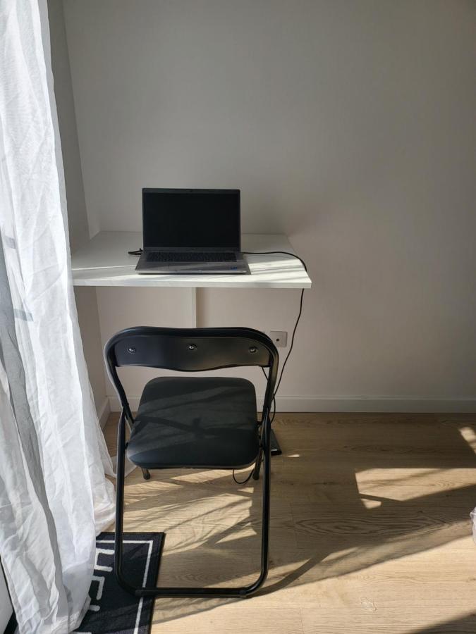 Studio Proche Gare Vernon Giverny Avec Parking Gratuit エクステリア 写真