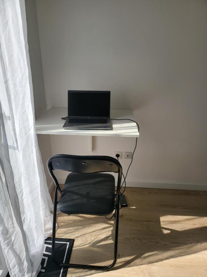 Studio Proche Gare Vernon Giverny Avec Parking Gratuit エクステリア 写真